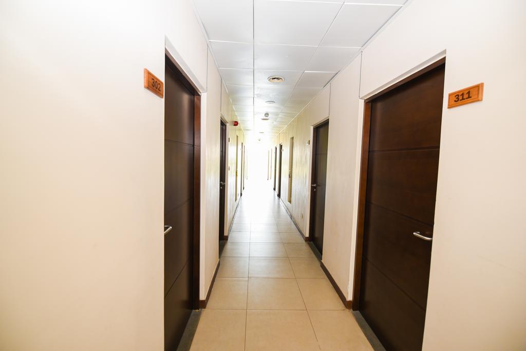 Kdu Hotel Boralesgamuwa Exterior photo